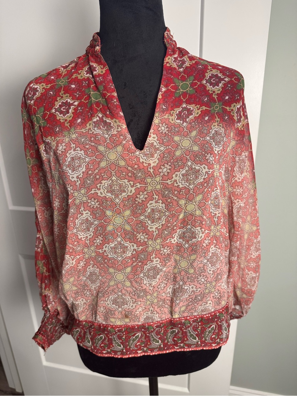 MNG mango Printed Red Paisley V-Neck mandarin collar peasant smocked Blouse